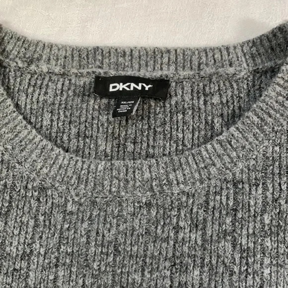 Dkny gray sweater, size XXL - Picture 2 of 10